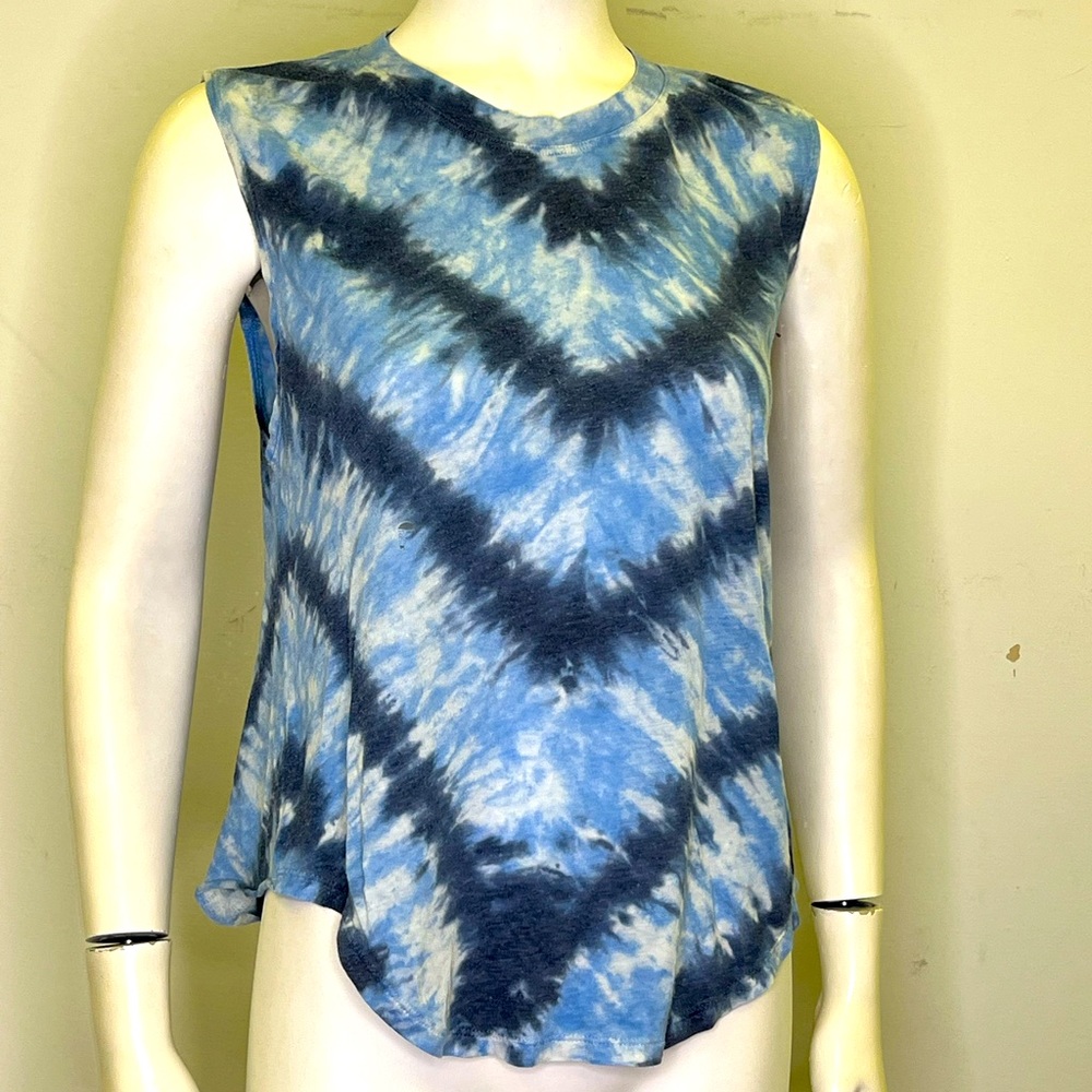 Raquel Allegra Blue Distressed Tie Dye Muscle Tee